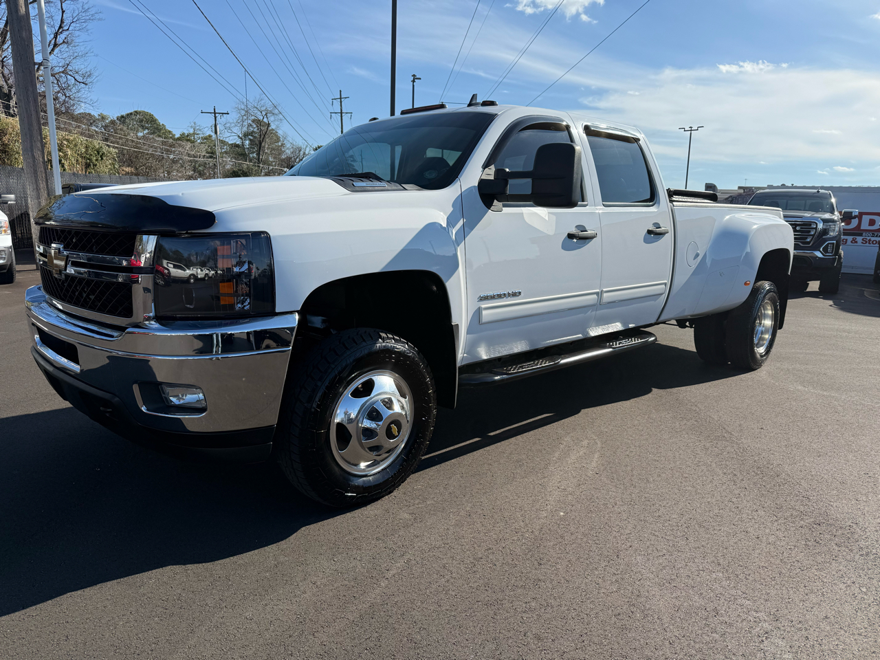 Chevrolet Silverado 3500HD 4WD Crew Cab 167.7" LT 2013