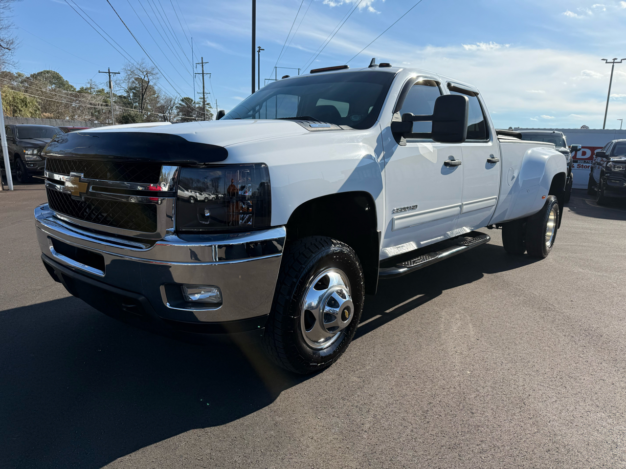 Chevrolet Silverado 3500HD 4WD Crew Cab 167.7" LT 2013