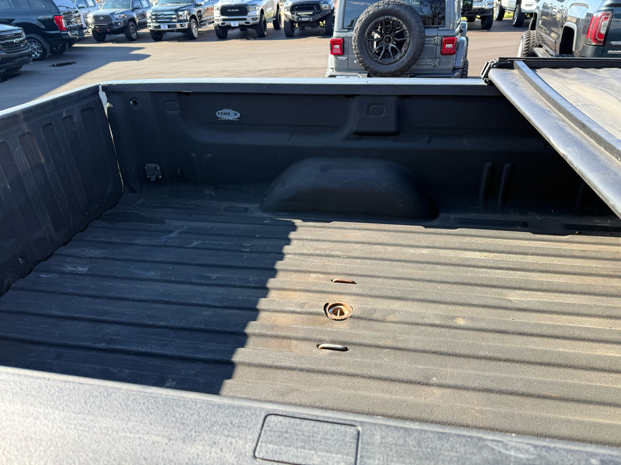 Chevrolet Silverado 3500HD 4WD Crew Cab 167.7" LT 2013