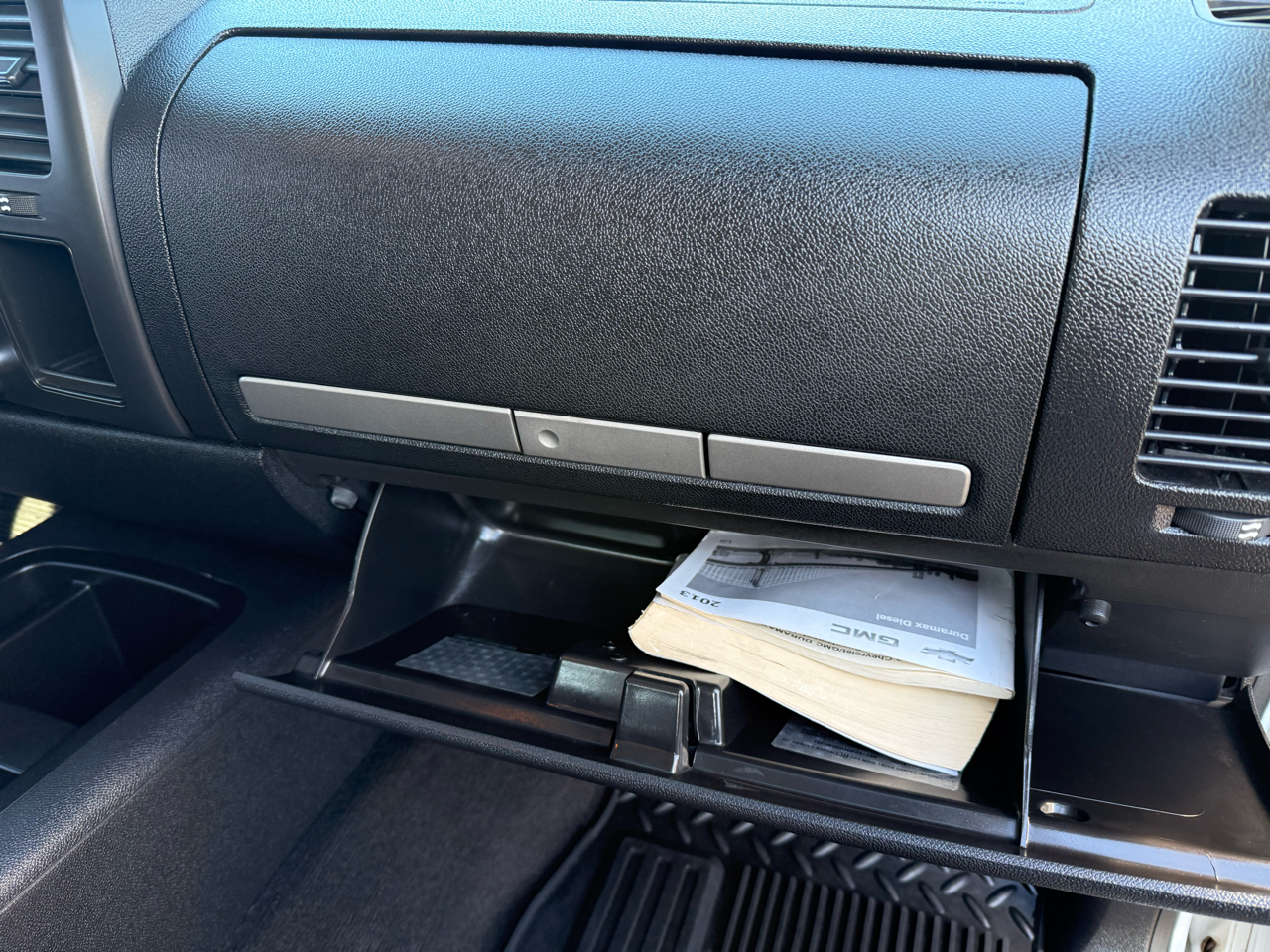 Chevrolet Silverado 3500HD 4WD Crew Cab 167.7" LT 2013