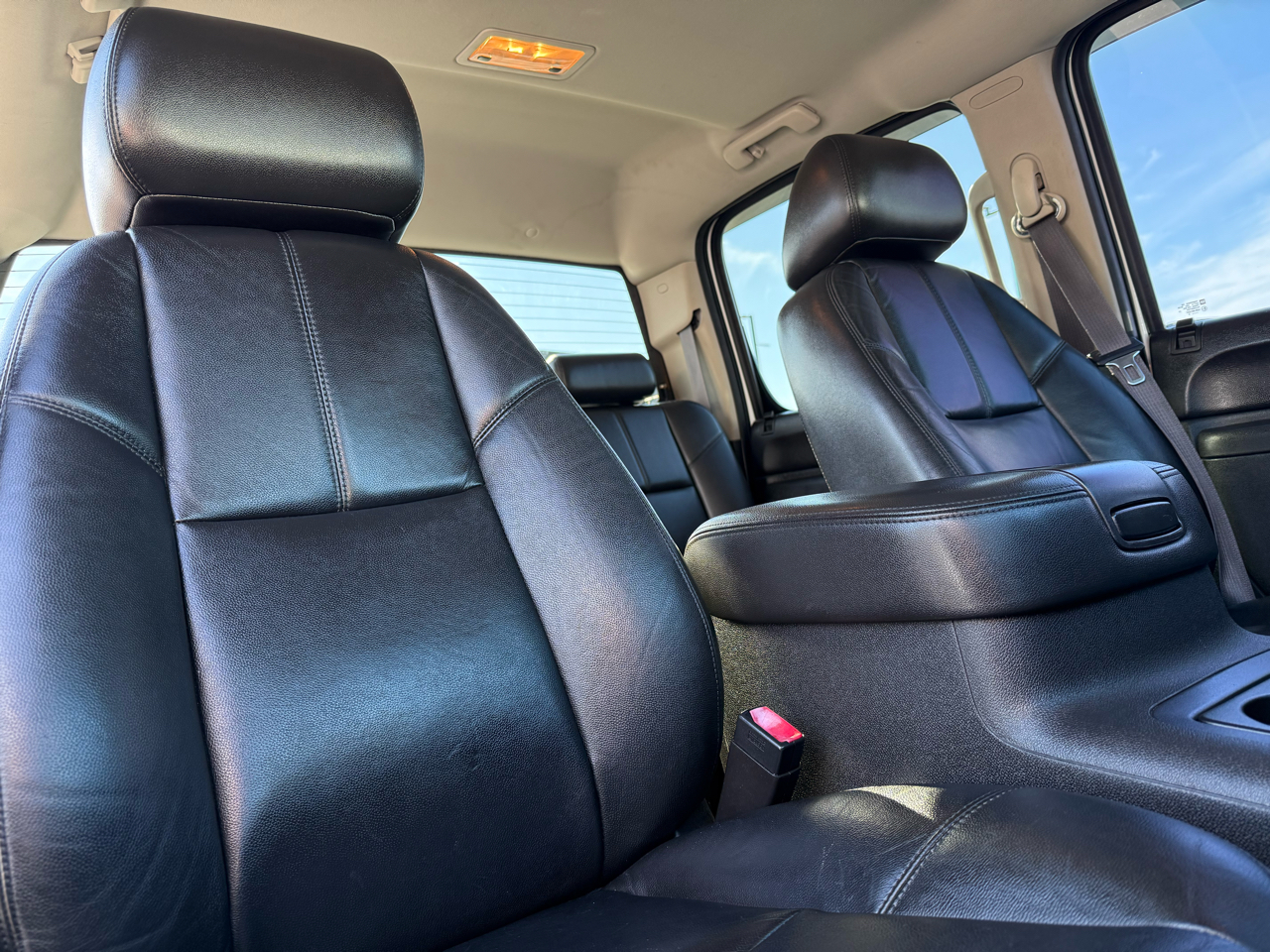 Chevrolet Silverado 3500HD 4WD Crew Cab 167.7" LT 2013