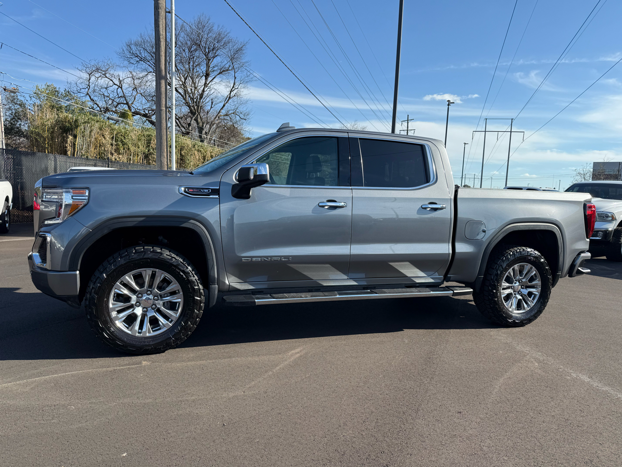 GMC Sierra 1500 4WD Crew Cab 147" Denali 2021