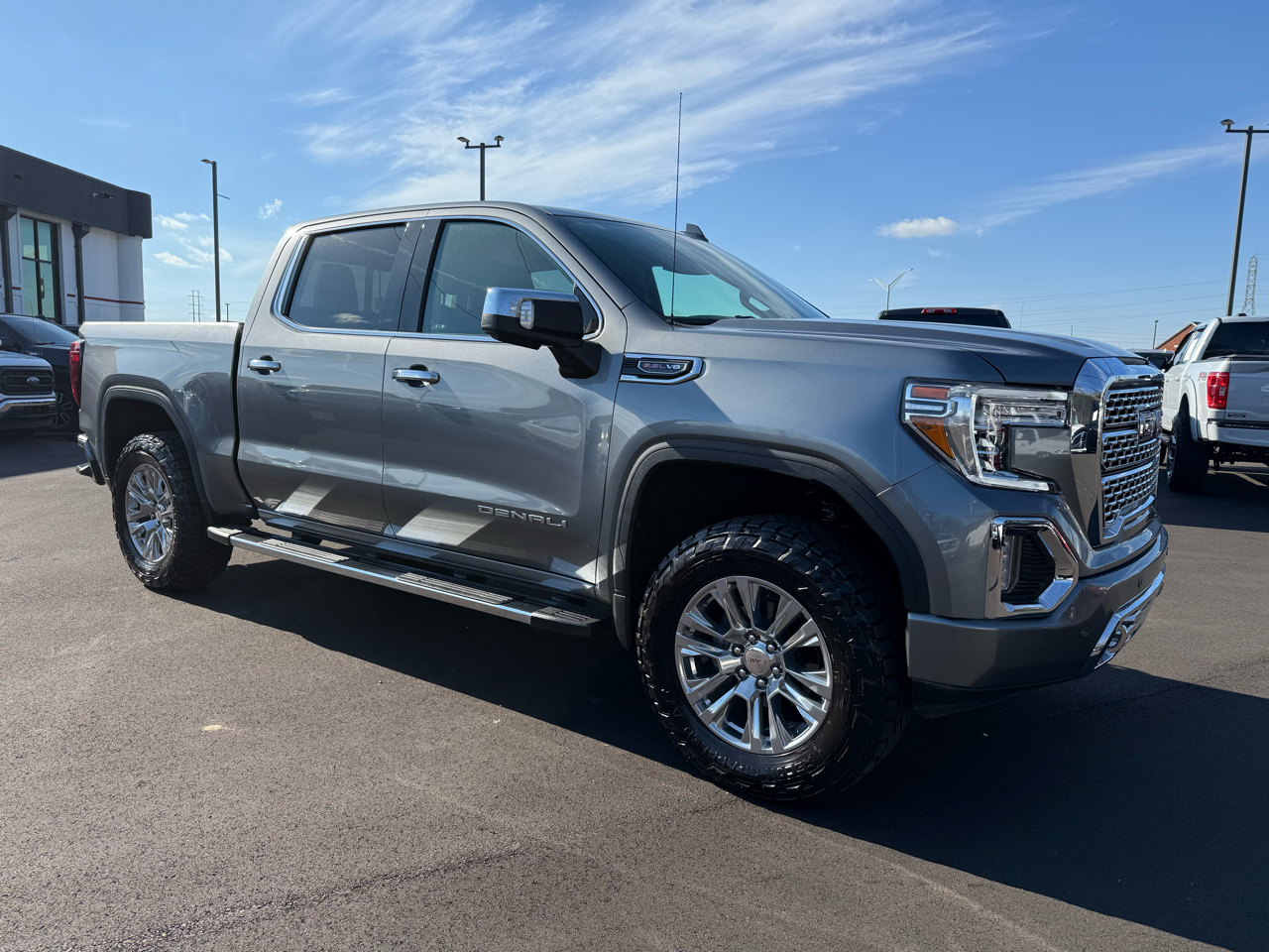 GMC Sierra 1500 4WD Crew Cab 147" Denali 2021