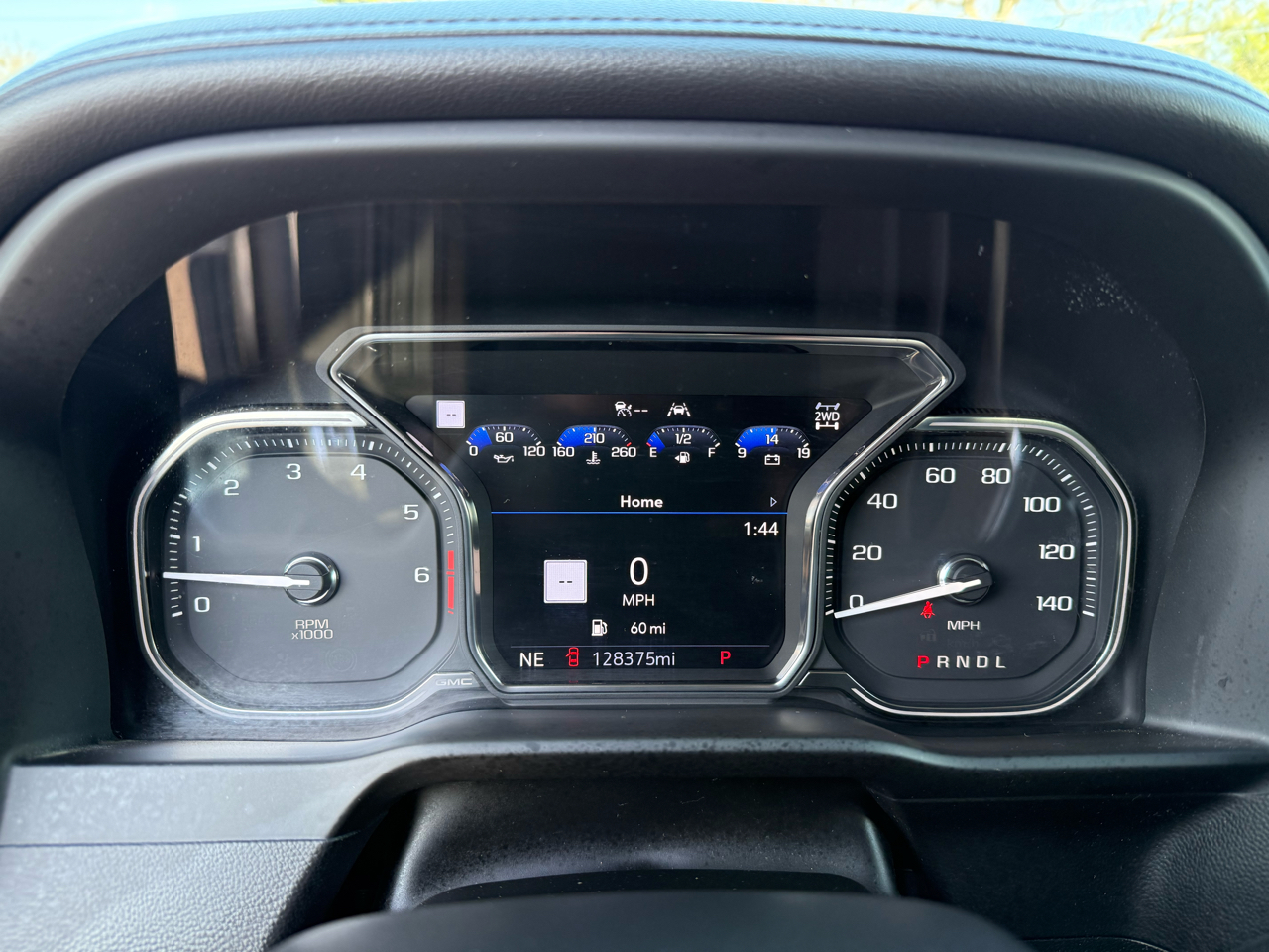 GMC Sierra 1500 4WD Crew Cab 147" Denali 2021