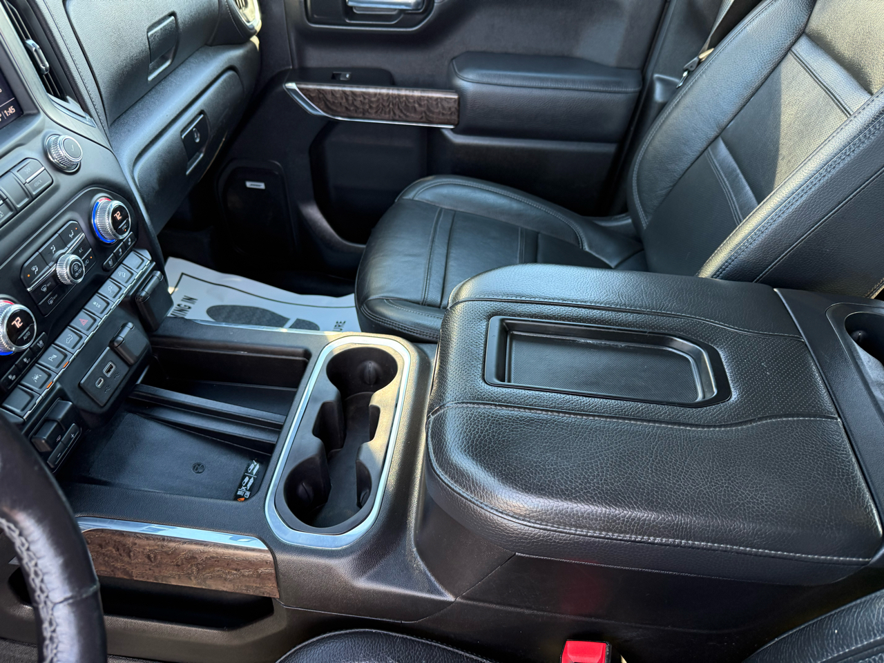 GMC Sierra 1500 4WD Crew Cab 147" Denali 2021