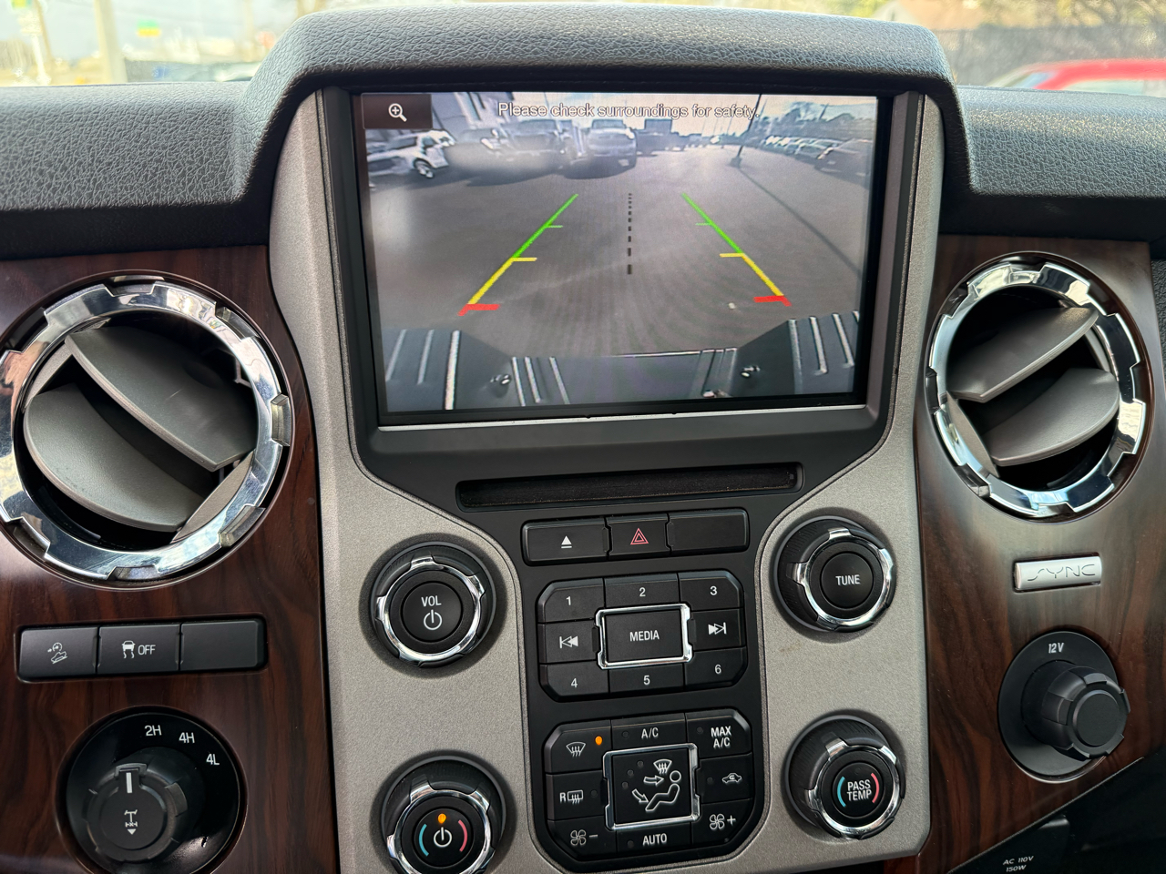 Ford Super Duty F-250 SRW 4WD Crew Cab 172" Lariat 2016