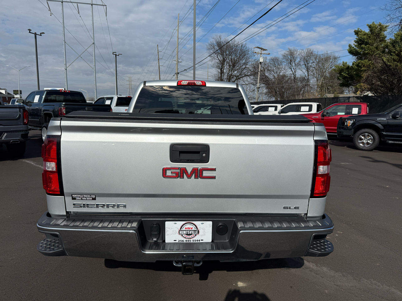 GMC Sierra 1500 4WD Crew Cab 153.0" SLE 2018