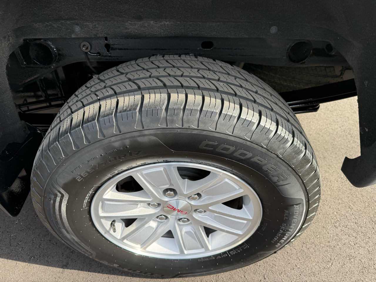 GMC Sierra 1500 4WD Crew Cab 153.0" SLE 2018