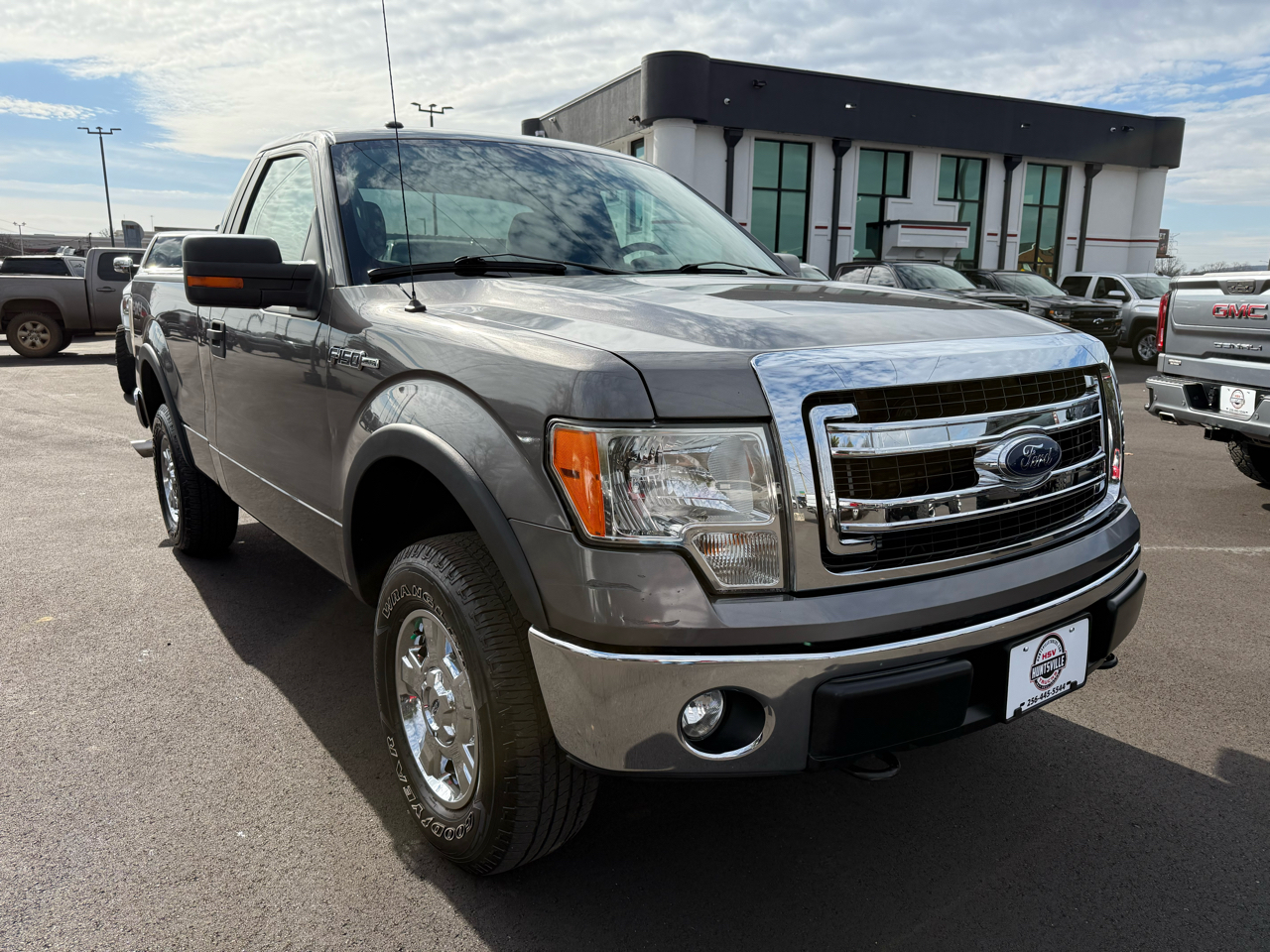 Ford F-150 4WD Reg Cab 126" XLT 2013