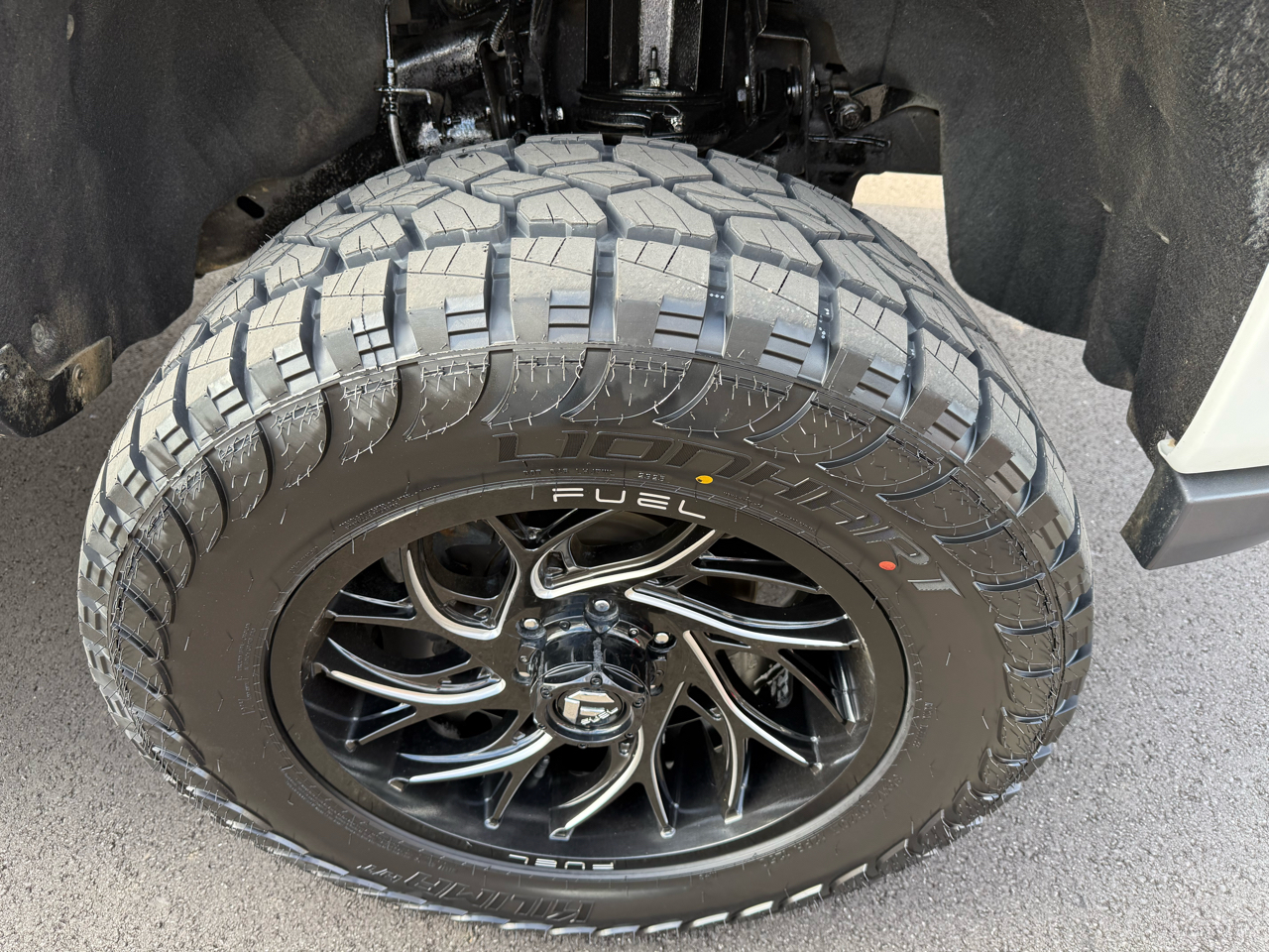 Chevrolet Silverado 1500 4WD Crew Cab 143.5" High Country 2018