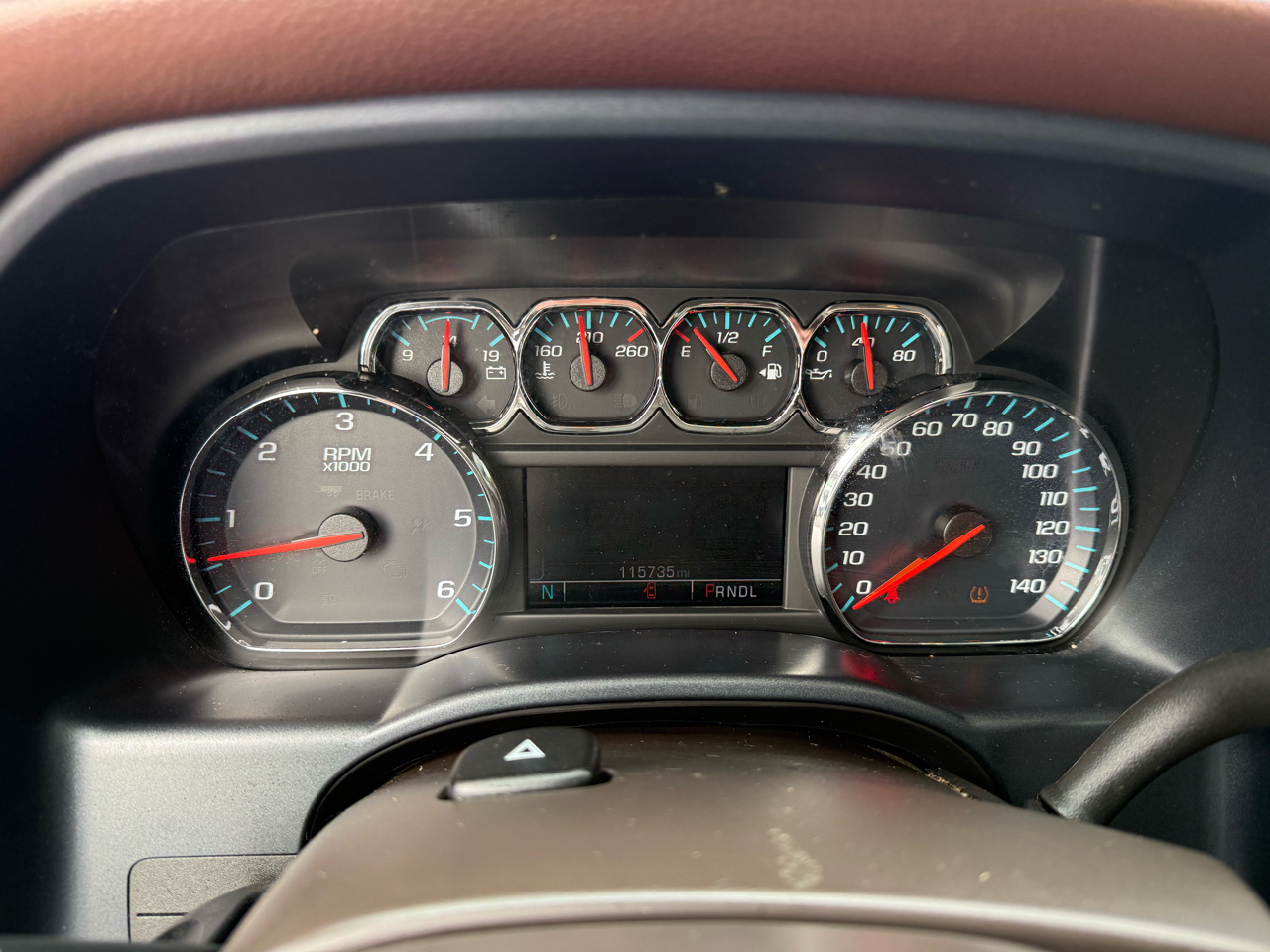 Chevrolet Silverado 1500 4WD Crew Cab 143.5" High Country 2018