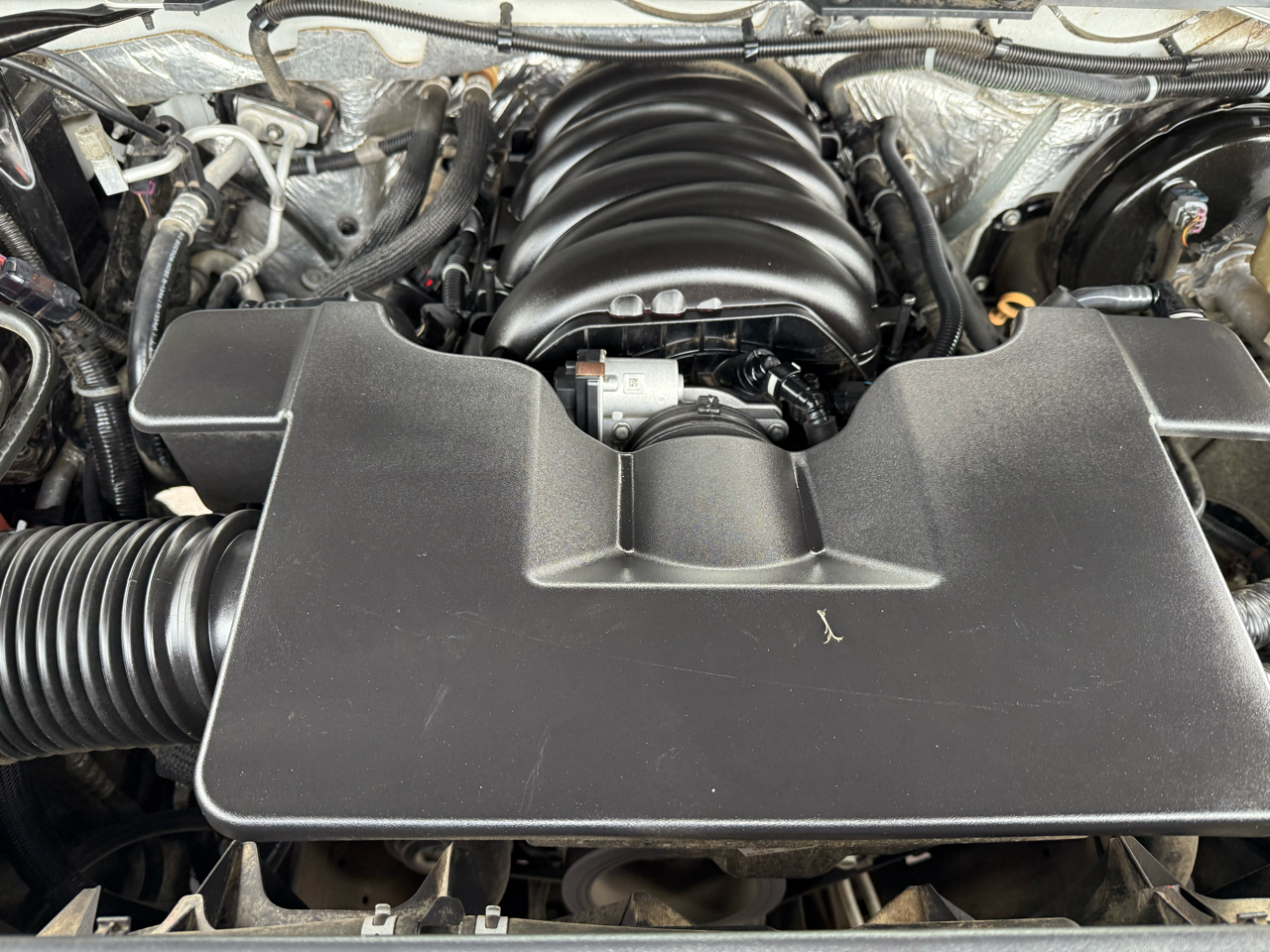 Chevrolet Silverado 1500 4WD Crew Cab 143.5" High Country 2018