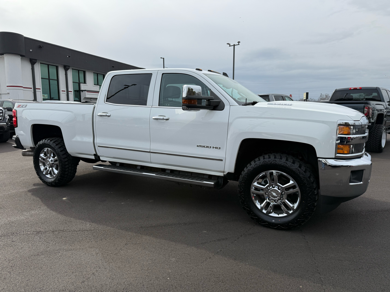 Chevrolet Silverado 2500HD 4WD Crew Cab 153.7" LTZ 2019
