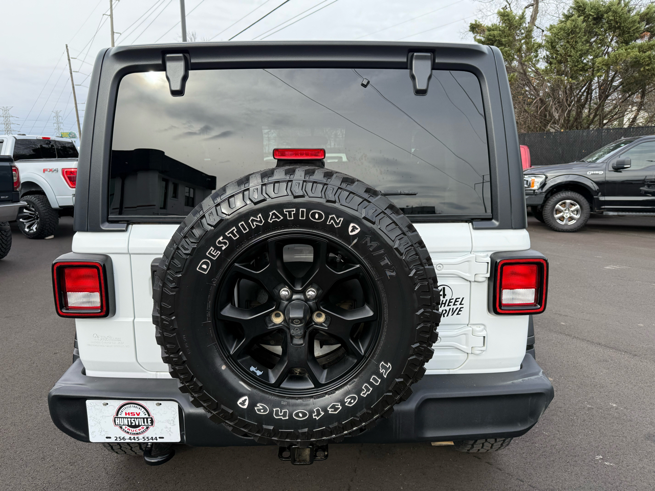 Jeep Wrangler Willys 4x4 2022