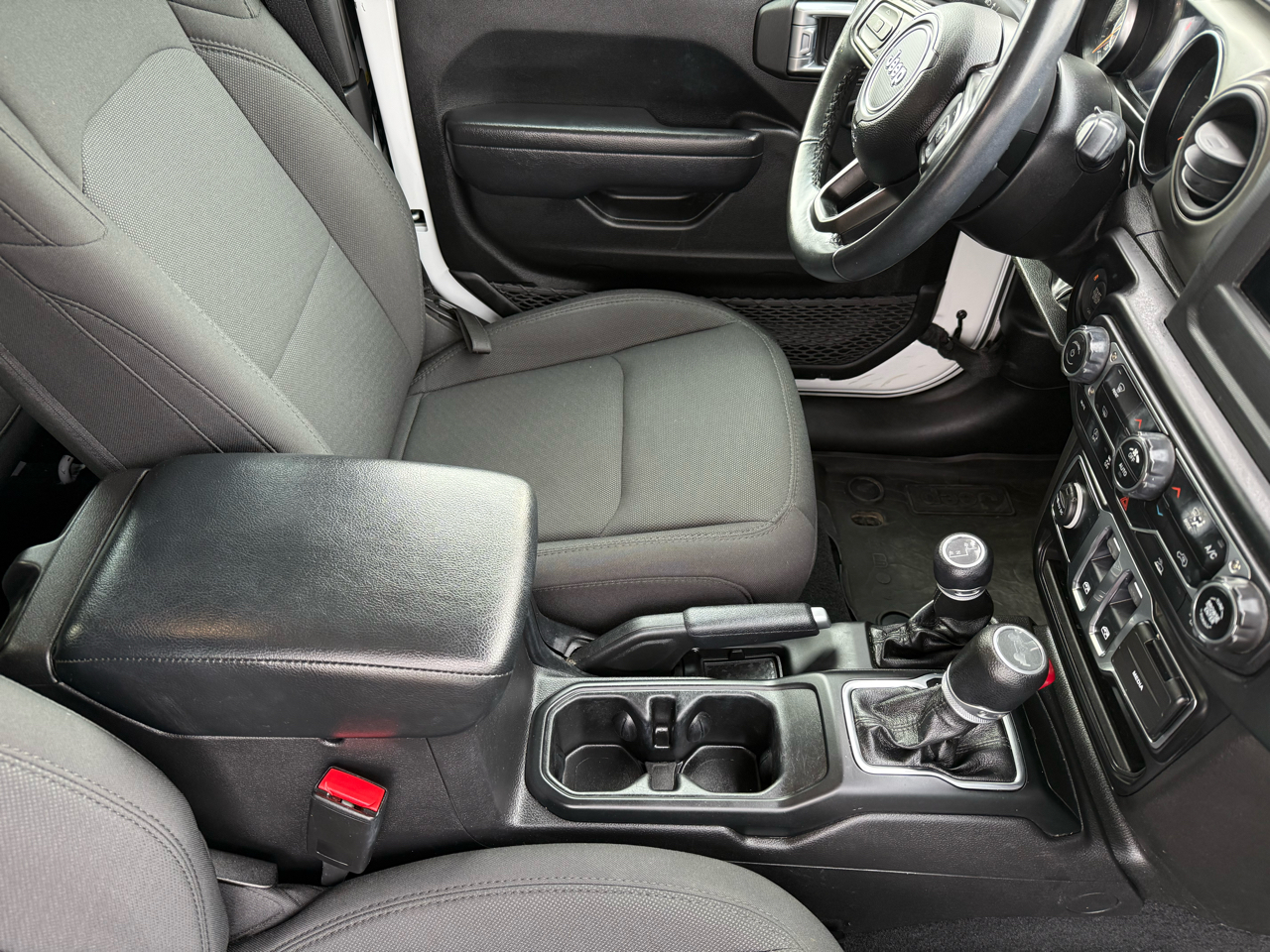 Jeep Wrangler Willys 4x4 2022