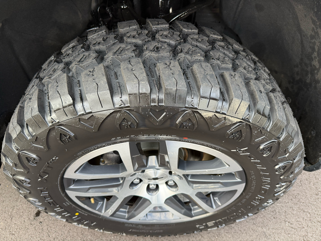 Chevrolet Silverado 1500 4WD Crew Cab 143.5" LT 2020