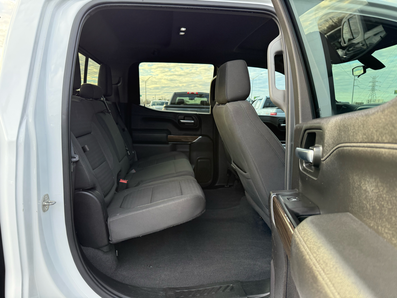 Chevrolet Silverado 1500 4WD Crew Cab 143.5" LT 2020