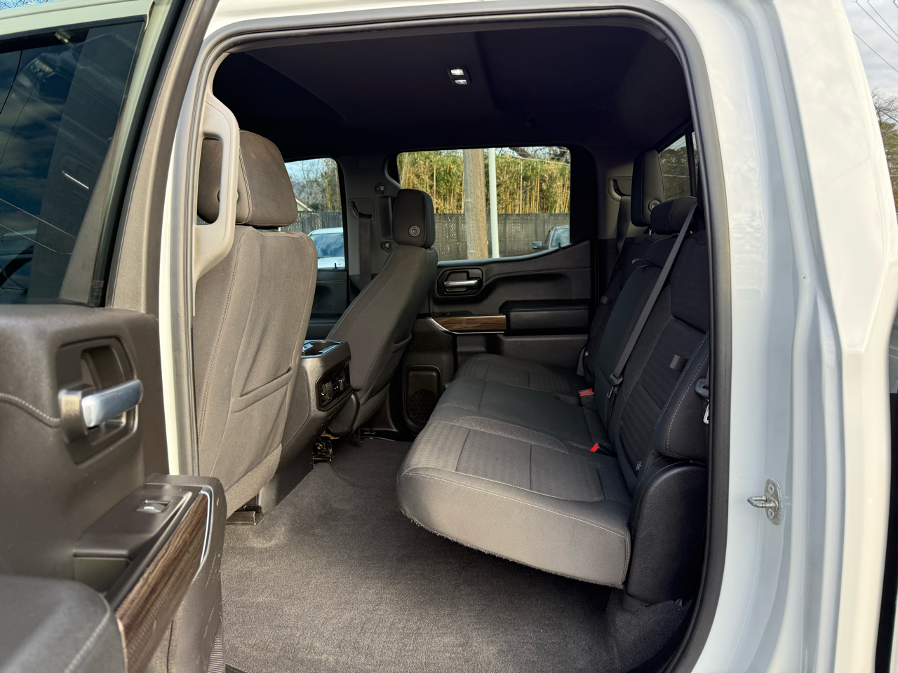 Chevrolet Silverado 1500 4WD Crew Cab 143.5" LT 2020