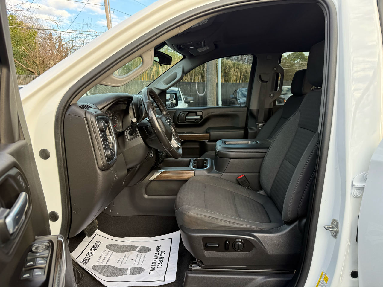 Chevrolet Silverado 1500 4WD Crew Cab 143.5" LT 2020