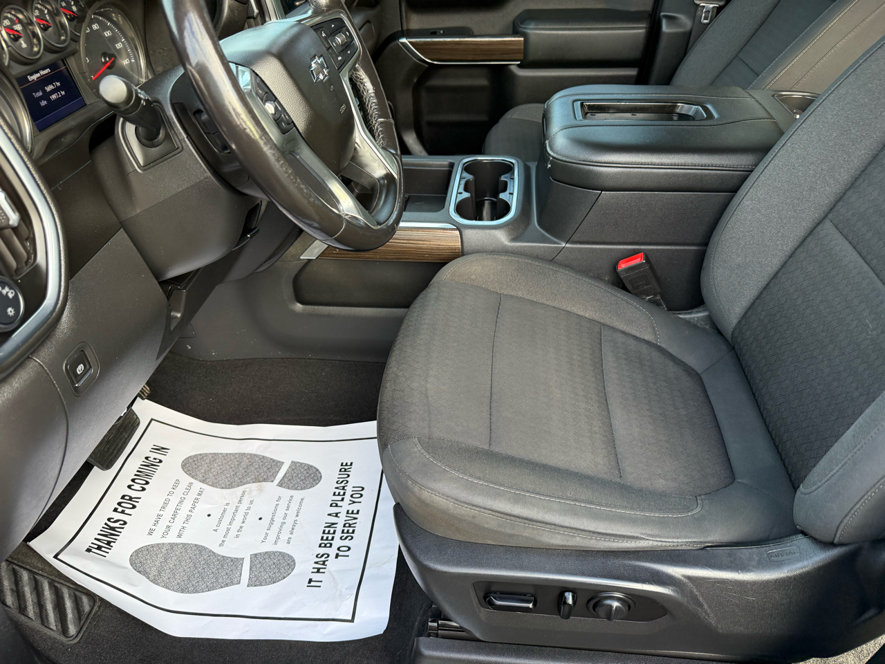 Chevrolet Silverado 1500 4WD Crew Cab 143.5" LT 2020