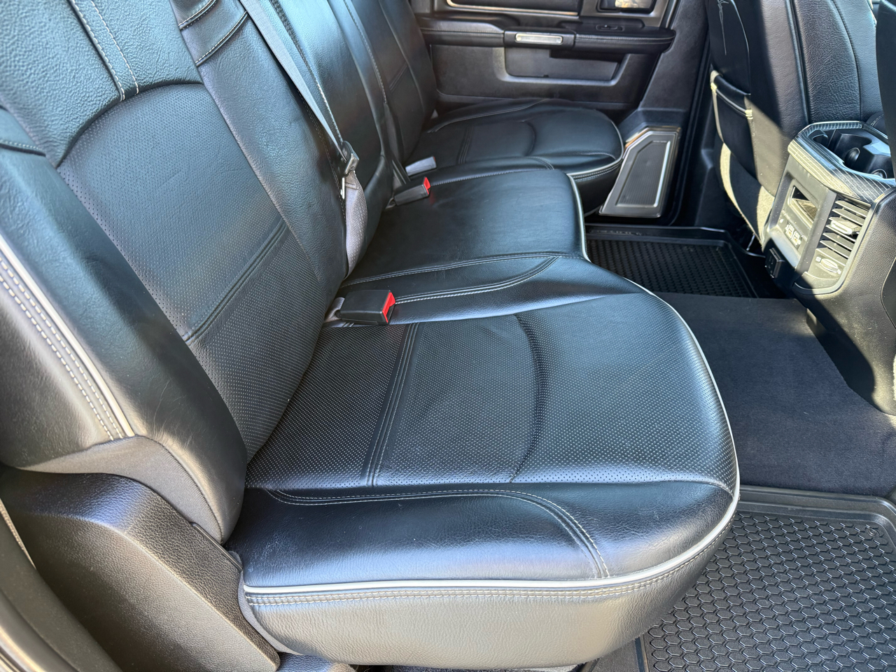 RAM 3500 Limited 4x4 Crew Cab 8' Box 2020