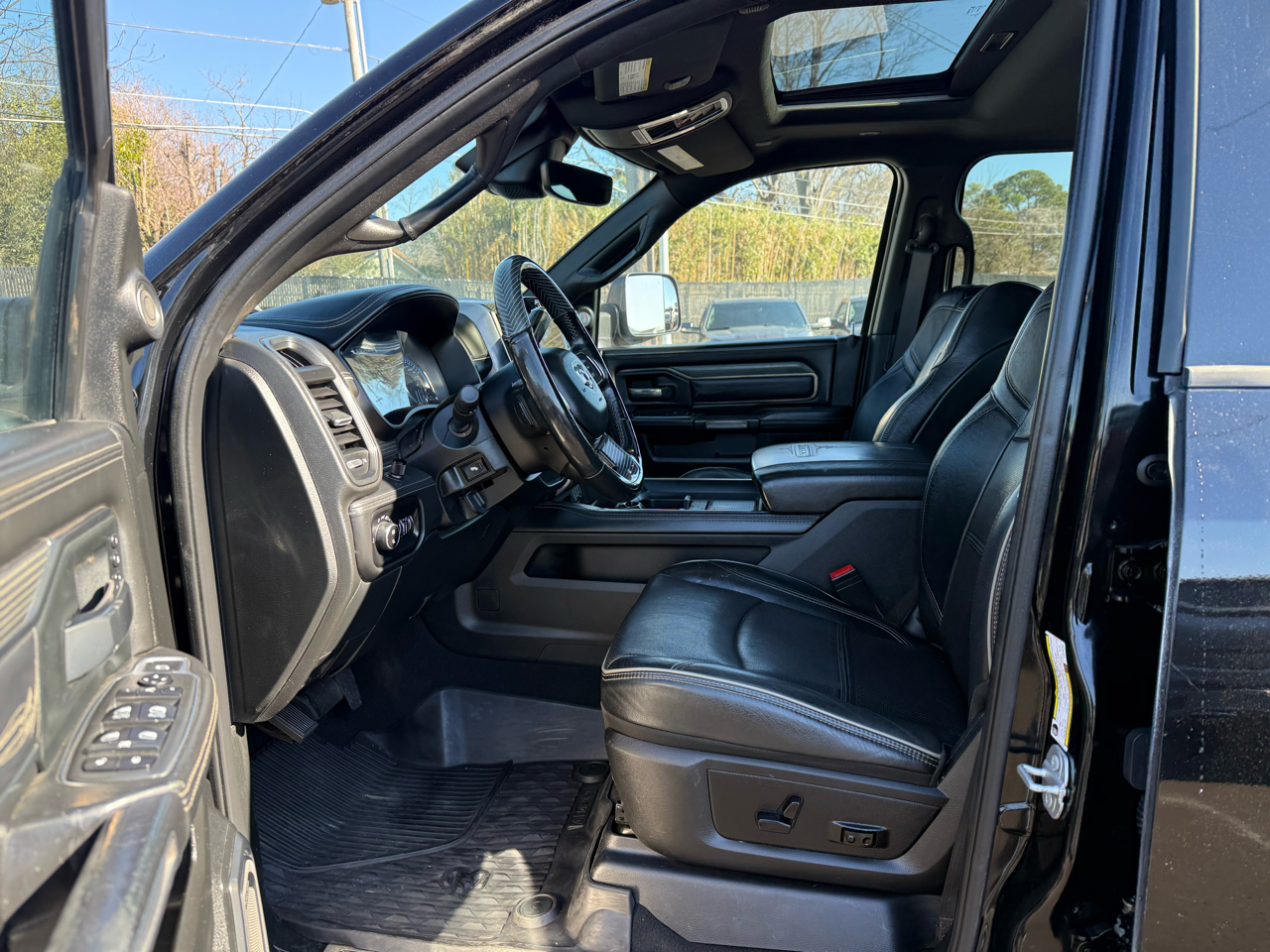 RAM 3500 Limited 4x4 Crew Cab 8' Box 2020