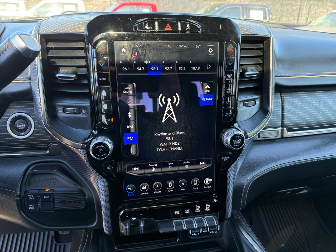 RAM 3500 Limited 4x4 Crew Cab 8' Box 2020