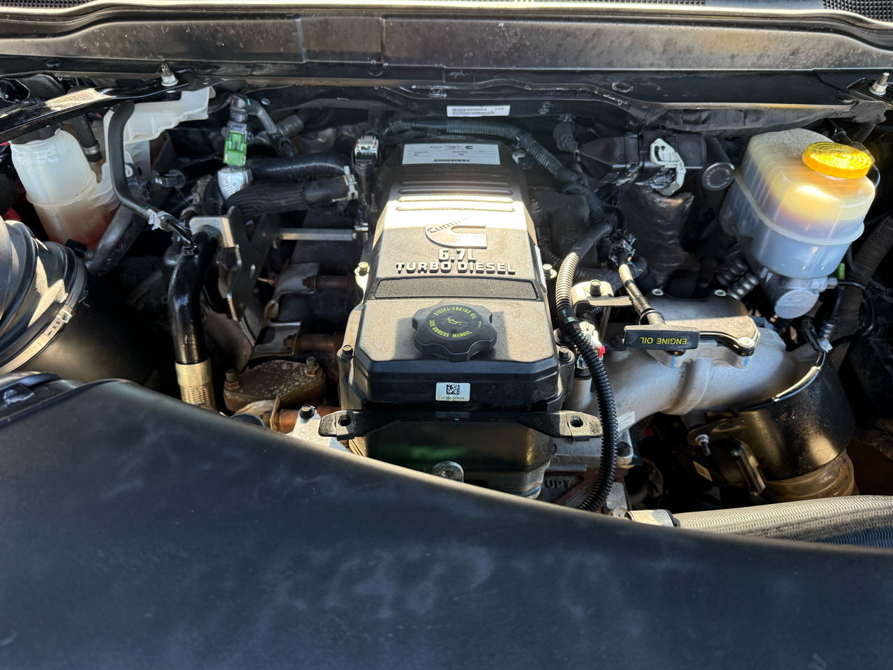 RAM 3500 Limited 4x4 Crew Cab 8' Box 2020