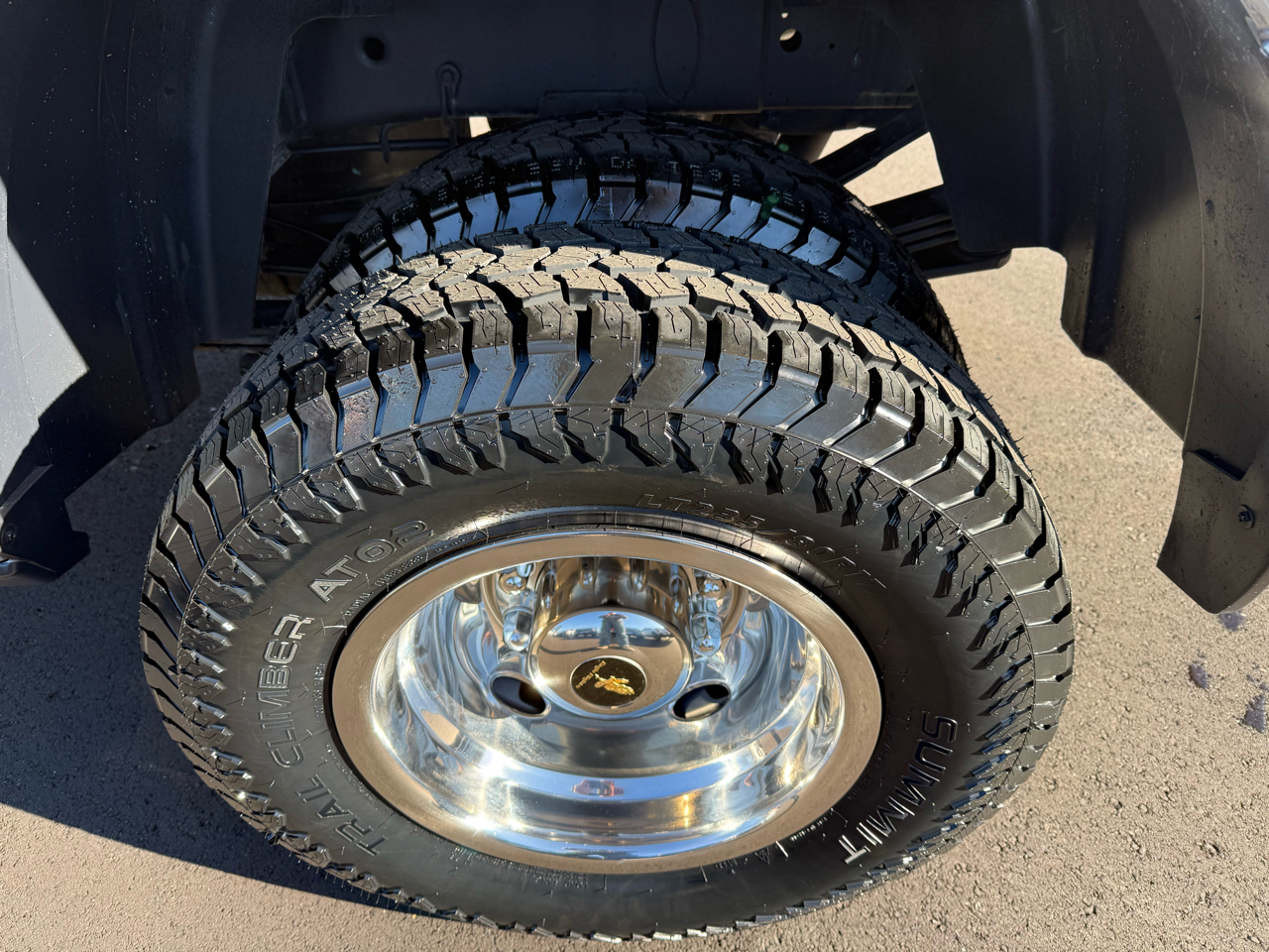 RAM 3500 Tradesman 4x4 Crew Cab 8' Box 2023