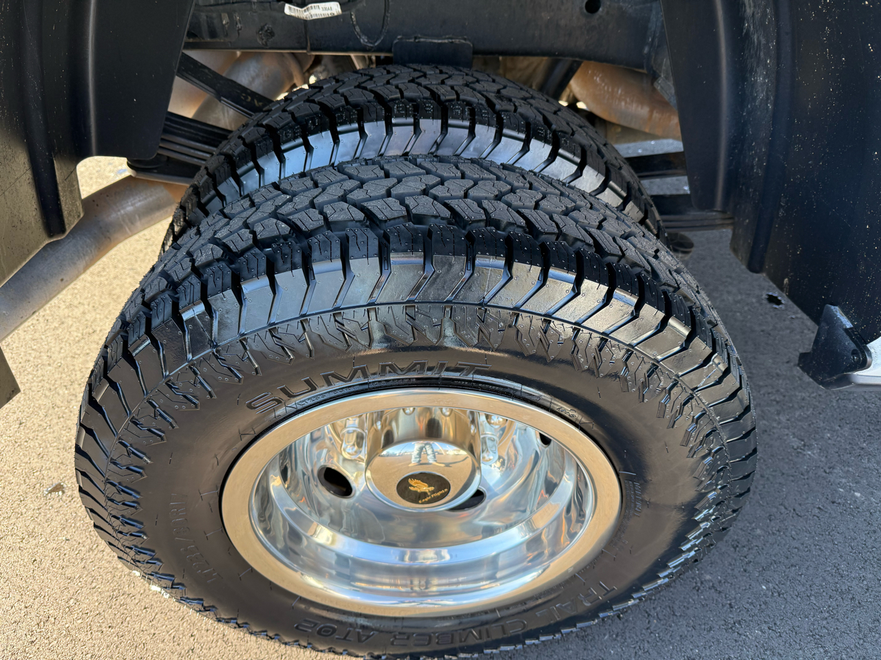 RAM 3500 Tradesman 4x4 Crew Cab 8' Box 2023