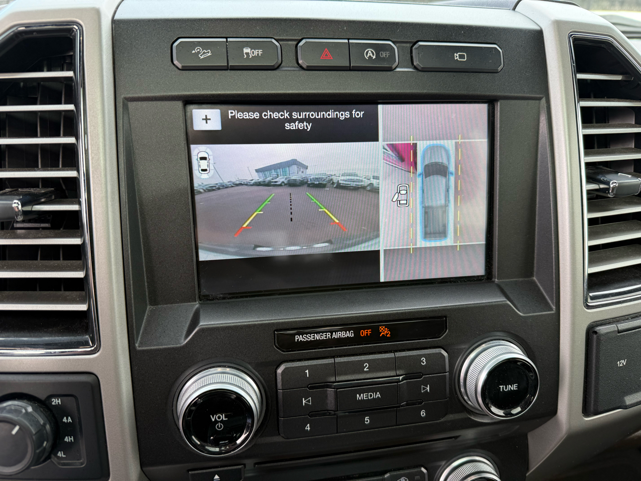 Ford F-150 King Ranch 4WD SuperCrew 5.5' Box 2017