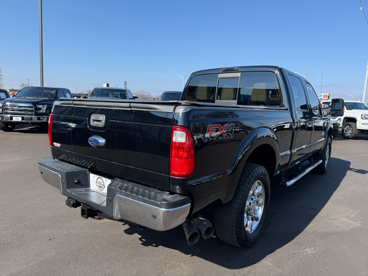 Ford Super Duty F-250 SRW 4WD Crew Cab 156" Lariat 2016