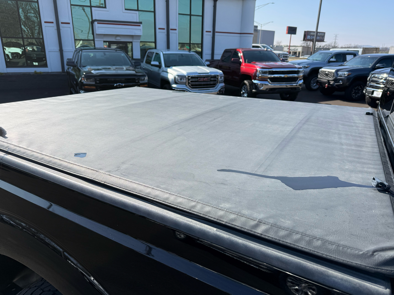 Ford Super Duty F-250 SRW 4WD Crew Cab 156" Lariat 2016