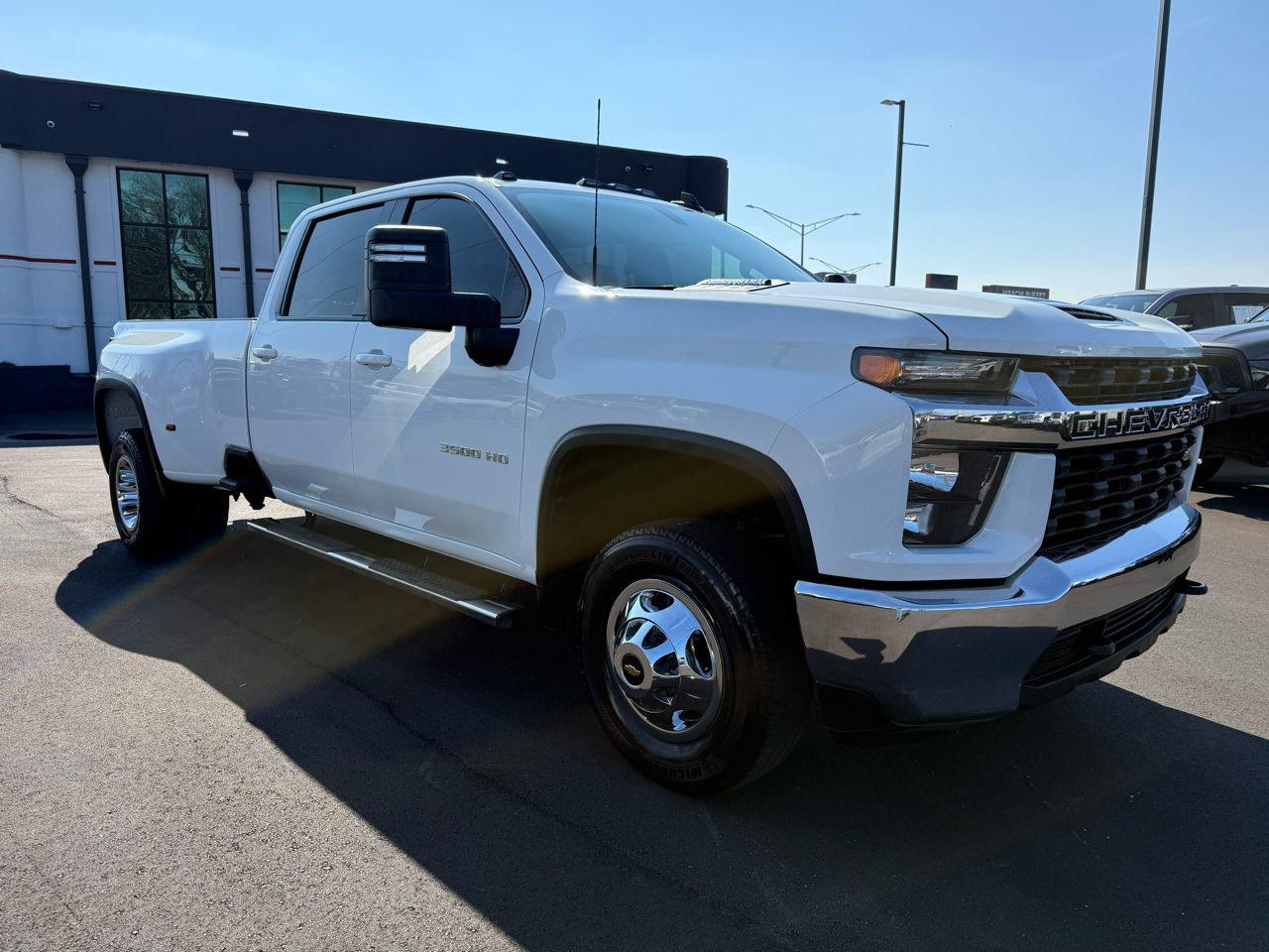 Chevrolet Silverado 3500HD 4WD Crew Cab 167" DRW LT 2022