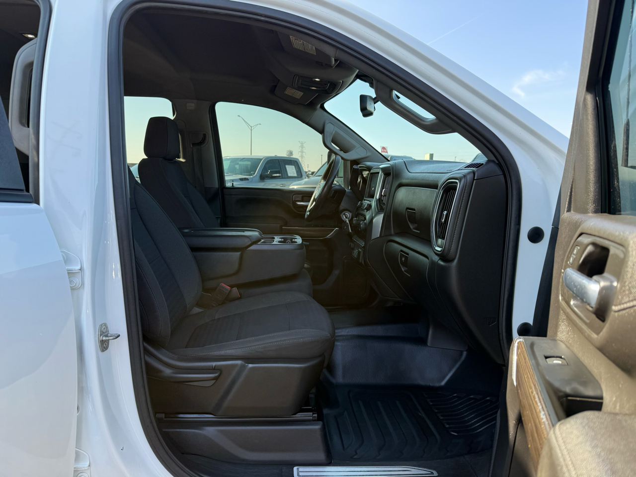 Chevrolet Silverado 3500HD 4WD Crew Cab 167" DRW LT 2022