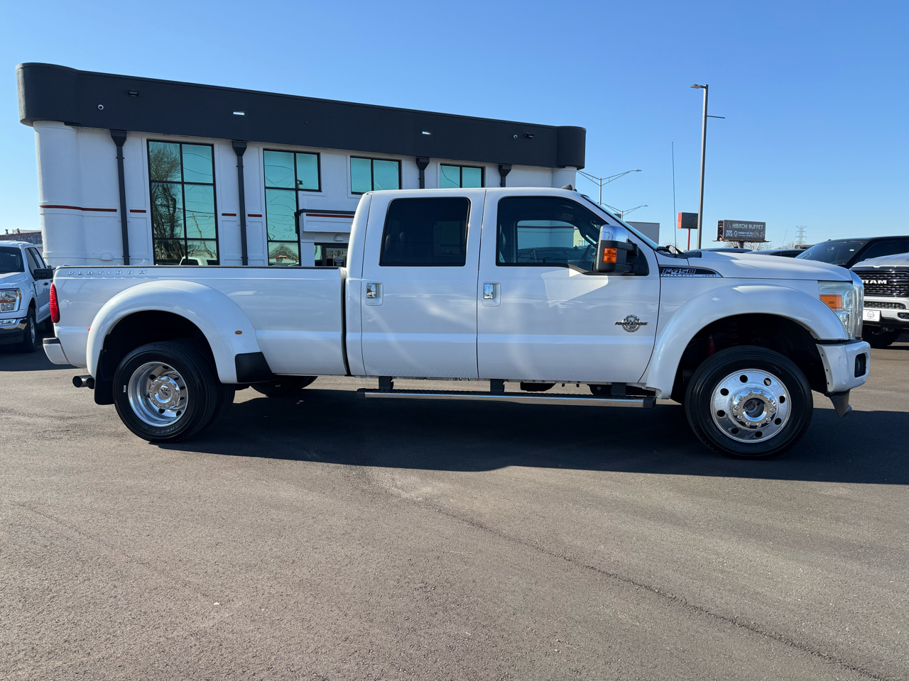 Ford F-450 SD Platinum Crew Cab DRW 4WD 2015