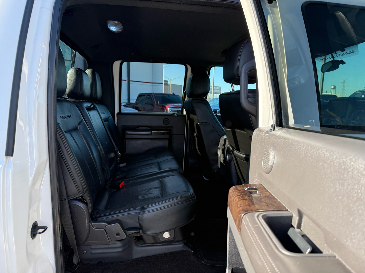 Ford F-450 SD Platinum Crew Cab DRW 4WD 2015