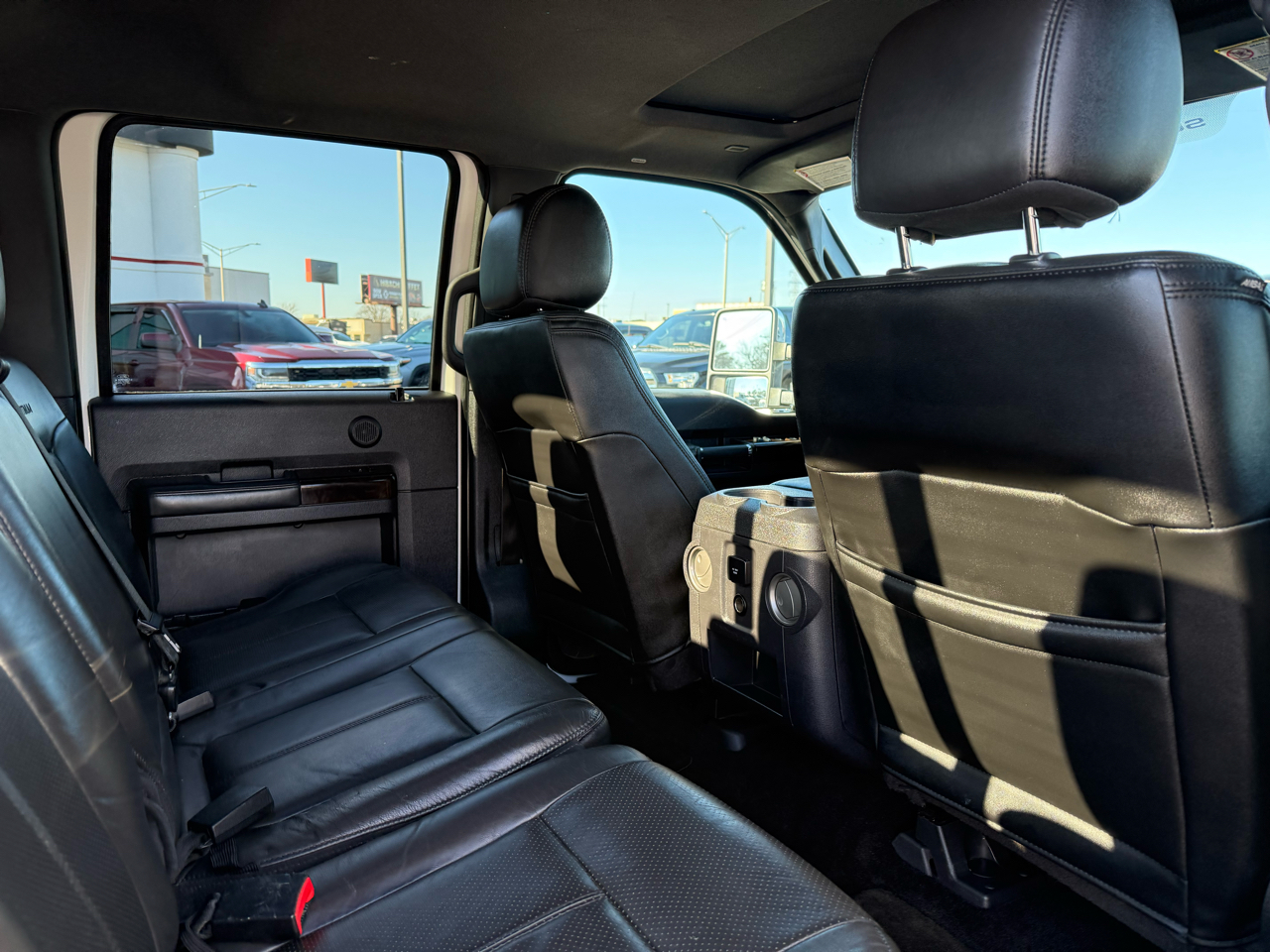 Ford F-450 SD Platinum Crew Cab DRW 4WD 2015