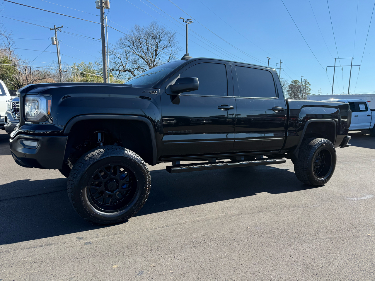 GMC Sierra 1500 4WD Crew Cab 143.5" SLT 2017