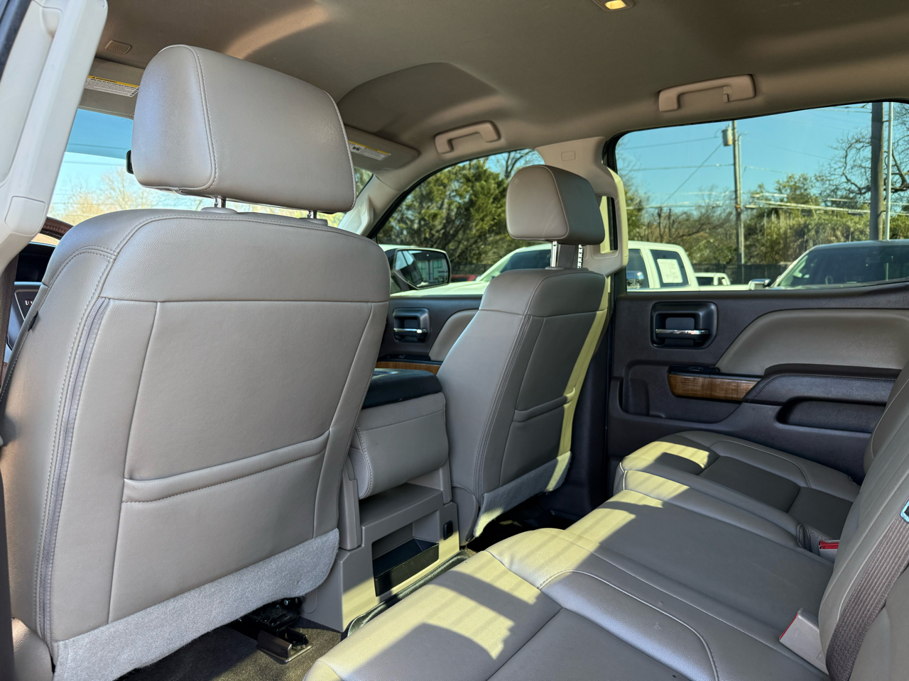 GMC Sierra 1500 4WD Crew Cab 143.5" SLT 2017