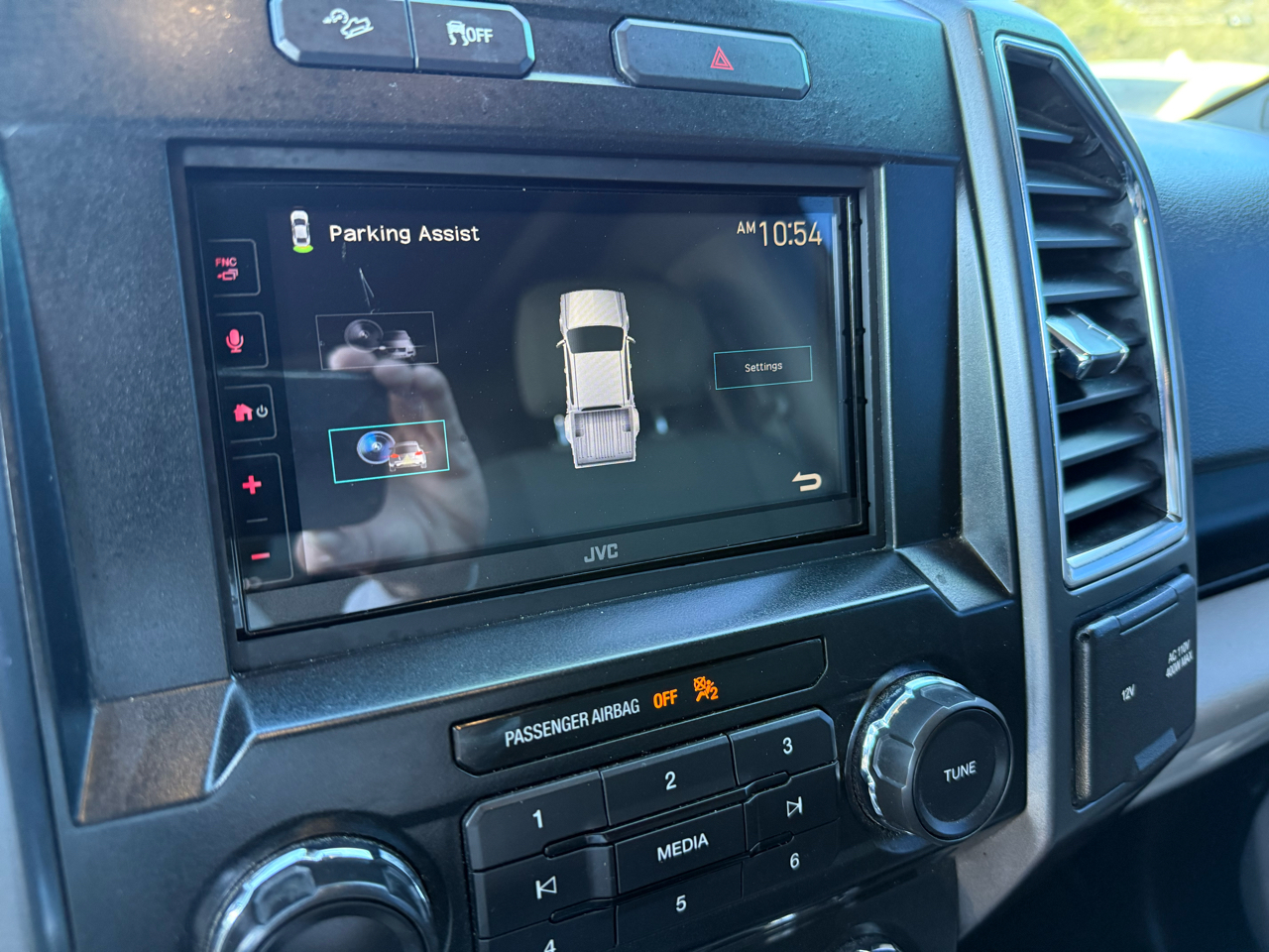 Ford F-150 4WD SuperCrew 145" XLT 2016