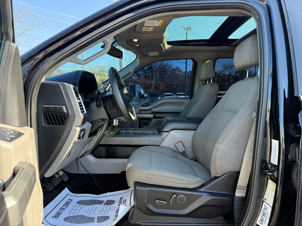 Ford F-150 4WD SuperCrew 145" XLT 2016