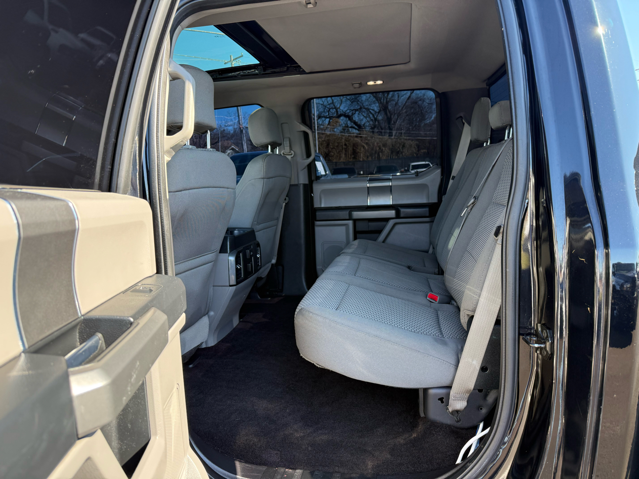 Ford F-150 4WD SuperCrew 145" XLT 2016