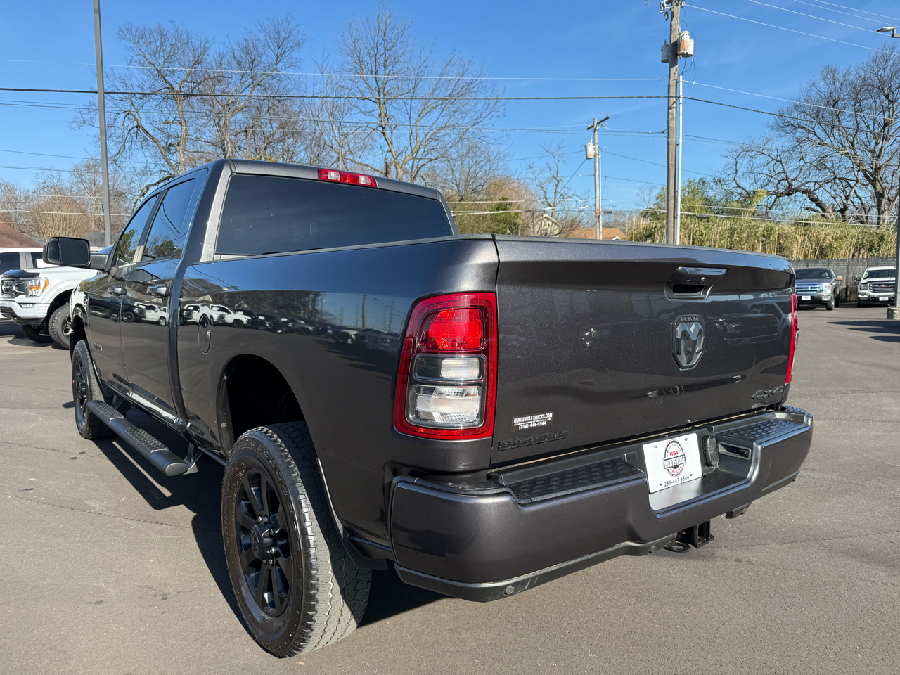 RAM 2500 Big Horn 4x4 Crew Cab 6'4" Box 2021