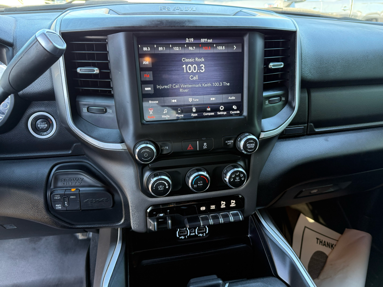 RAM 2500 Big Horn 4x4 Crew Cab 6'4" Box 2021