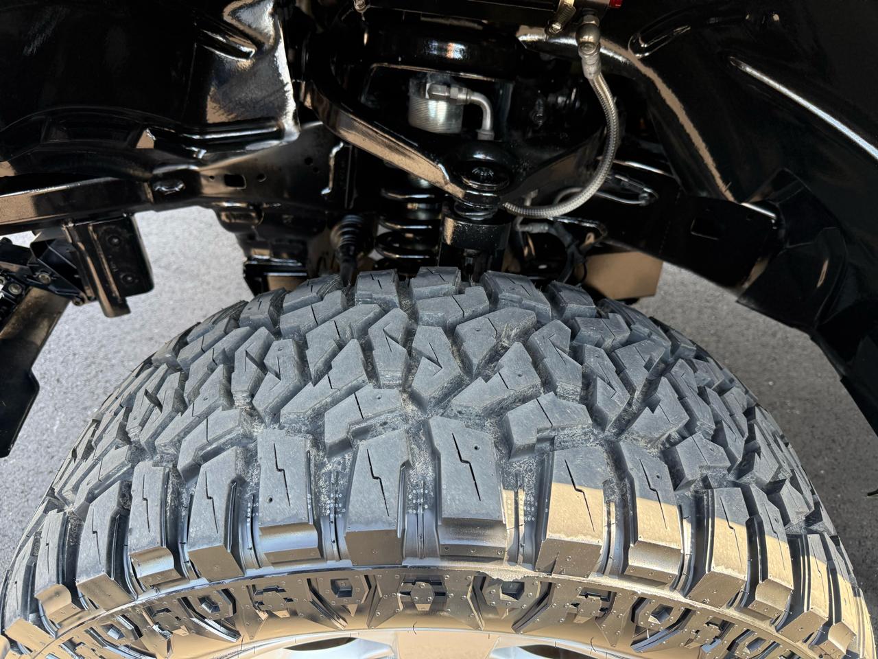 RAM 1500 Laramie 4x4 Crew Cab 5'7" Box 2019