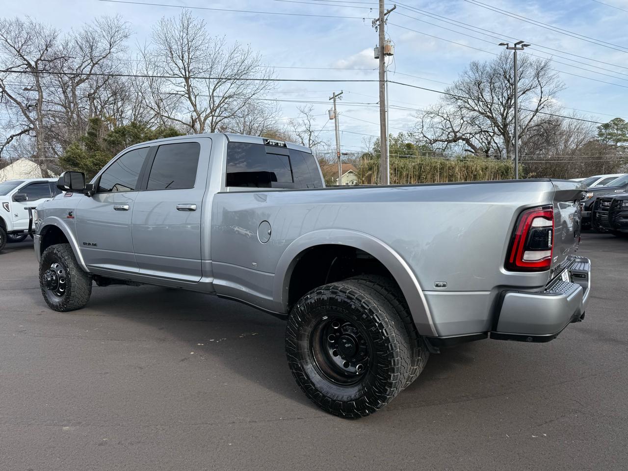 RAM 3500 Laramie 4x4 Crew Cab 8' Box 2022