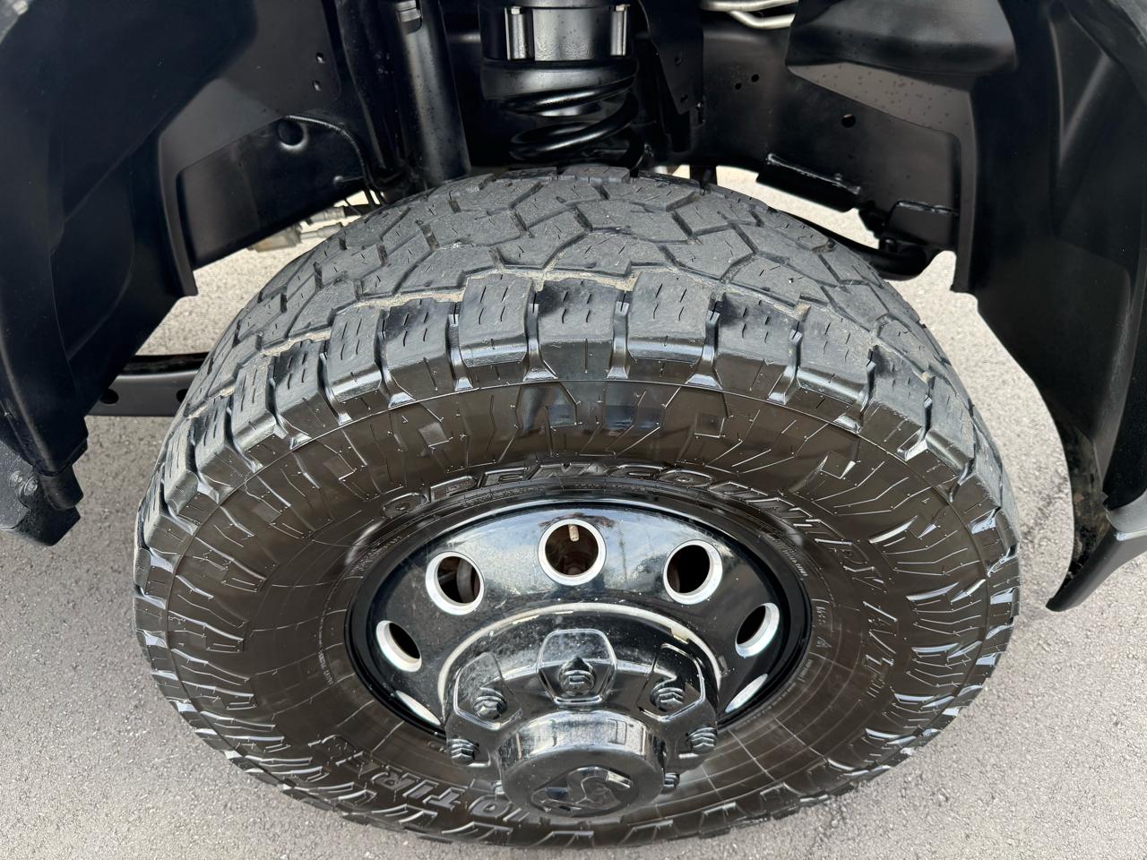 RAM 3500 Laramie 4x4 Crew Cab 8' Box 2022