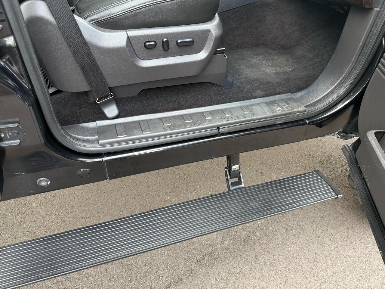 Ford Super Duty F-250 SRW 4WD Crew Cab 156" Platinum 2014