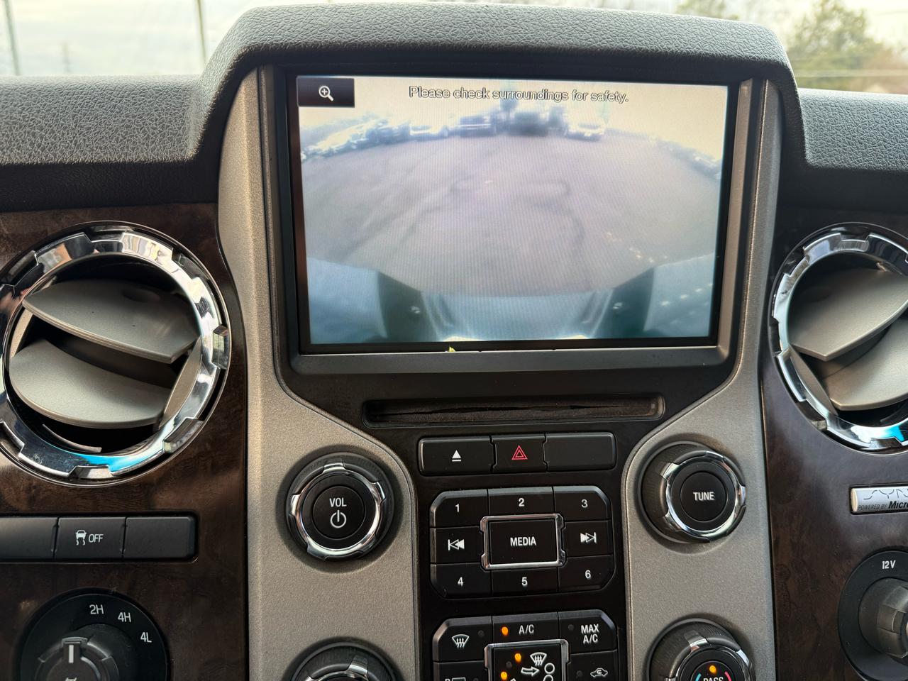 Ford Super Duty F-250 SRW 4WD Crew Cab 156" Platinum 2014